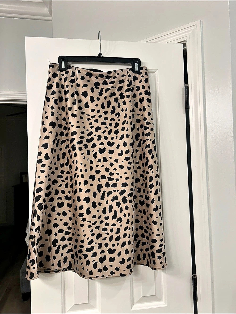 Animal Print Midi Skirt in Tan & Black Like New M